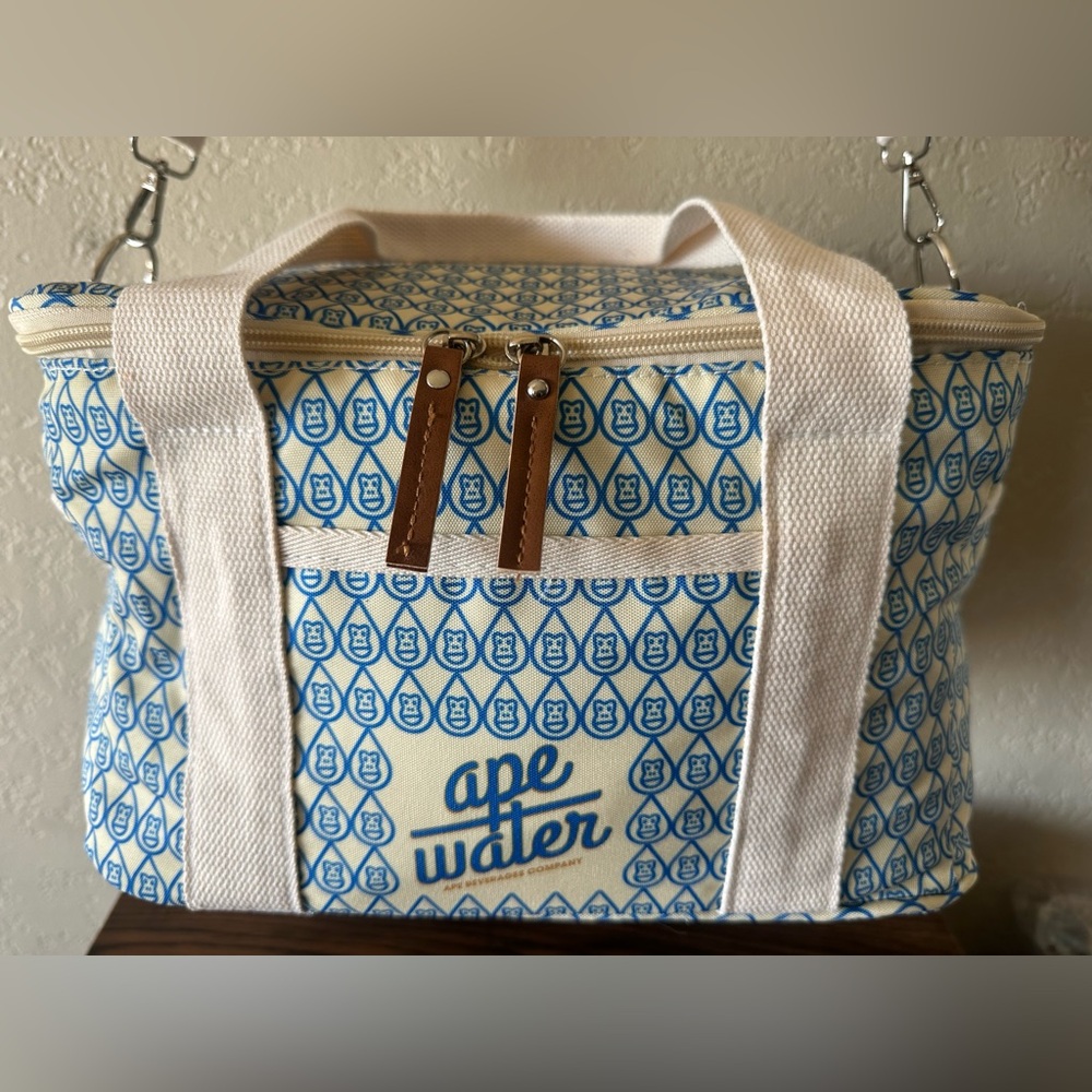 Ape Water/Bored Ape Yacht Club/Ape NFT Cooler